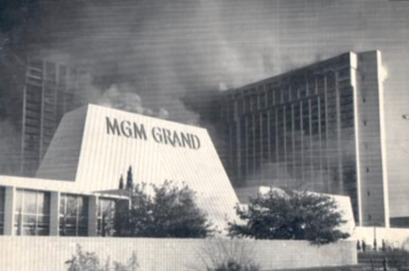 mgm grand fire 1980 - Mgm Grand